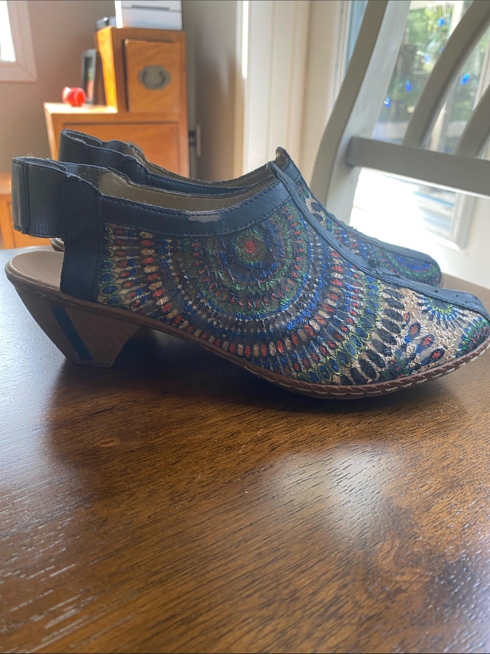 Rieker Embroidered Mandala Louise Sandals Size 39 Boho Fairycore Ren Faire